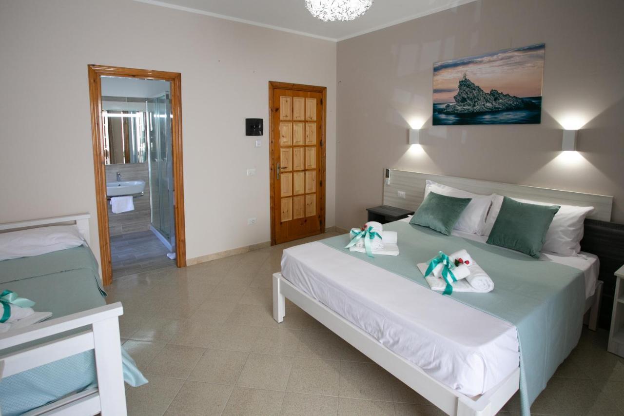 Triple Room Balcony